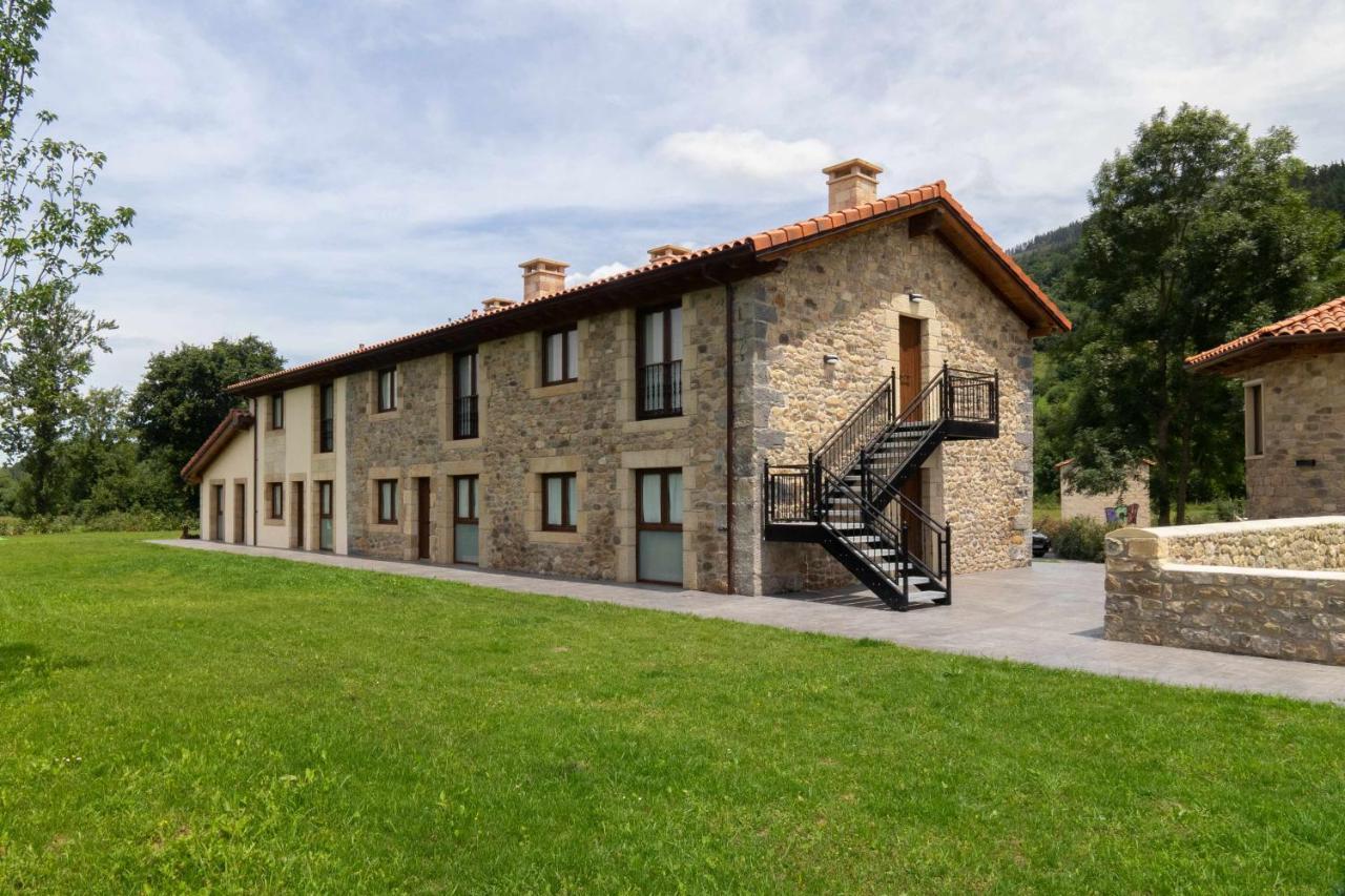 Pensjonat Complejo Rural El Cerradon Alceda Zewnętrze zdjęcie