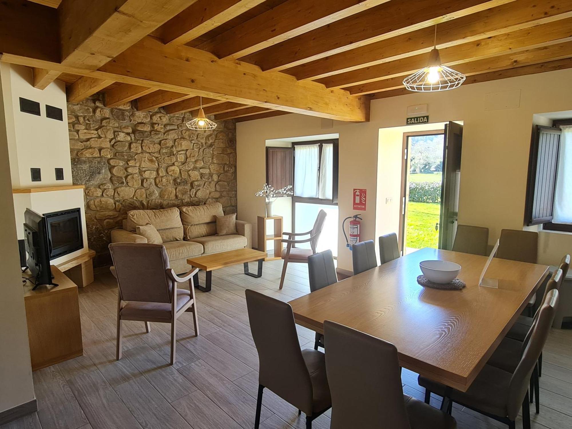 Pensjonat Complejo Rural El Cerradon Alceda Zewnętrze zdjęcie